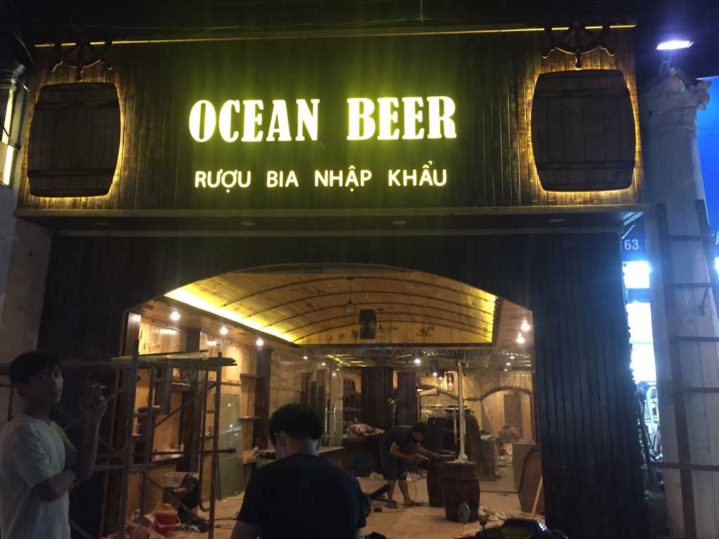 thi công hầm rượu Ocean Beer